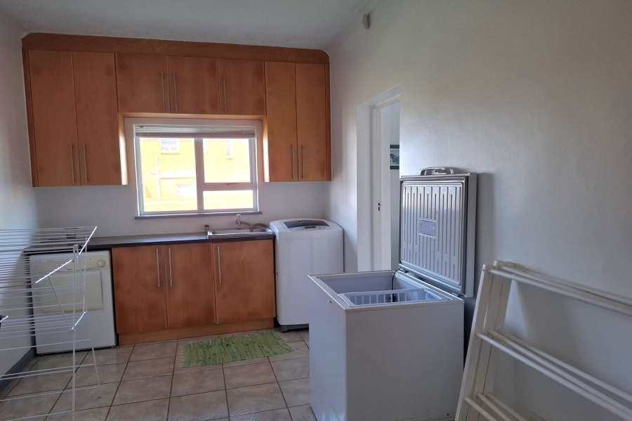 5 Bedroom Property for Sale in Bettys Bay Western Cape